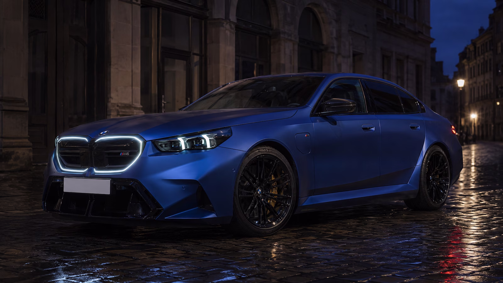 BMW M5 2